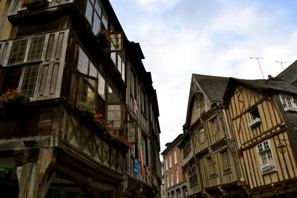 Analyse de mitoyenneté et évaluation des servitudes