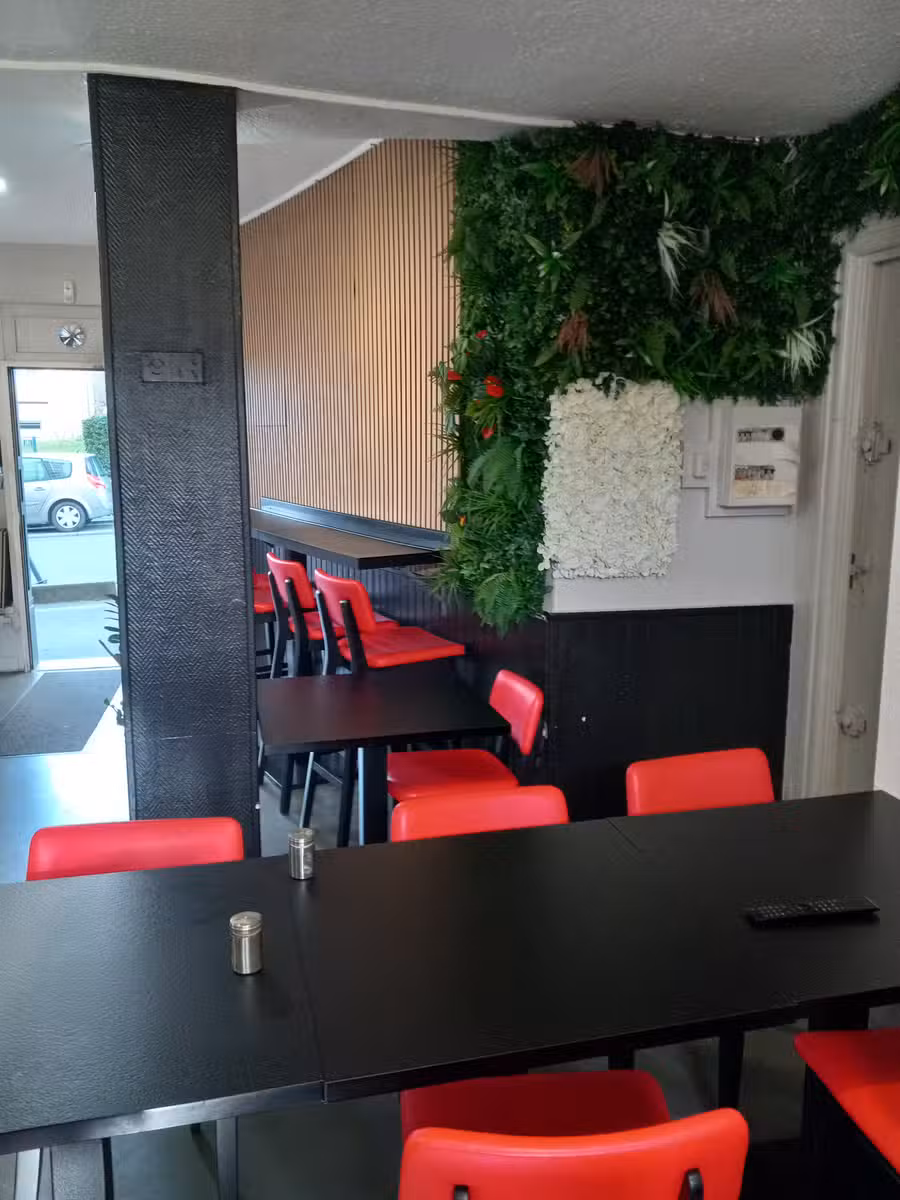 Bureaux et commerces à Rennes Fougères - photo 4